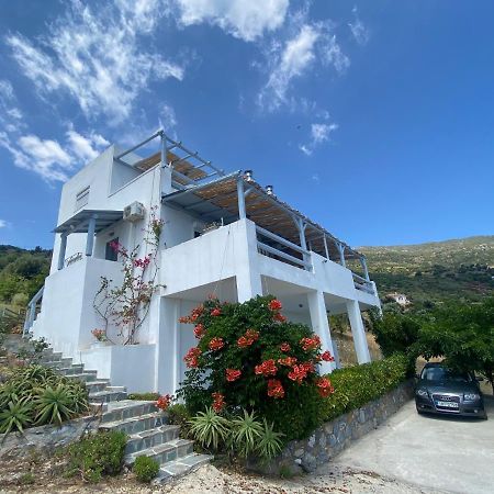 Villa Agnanti Akhladherí Exterior foto